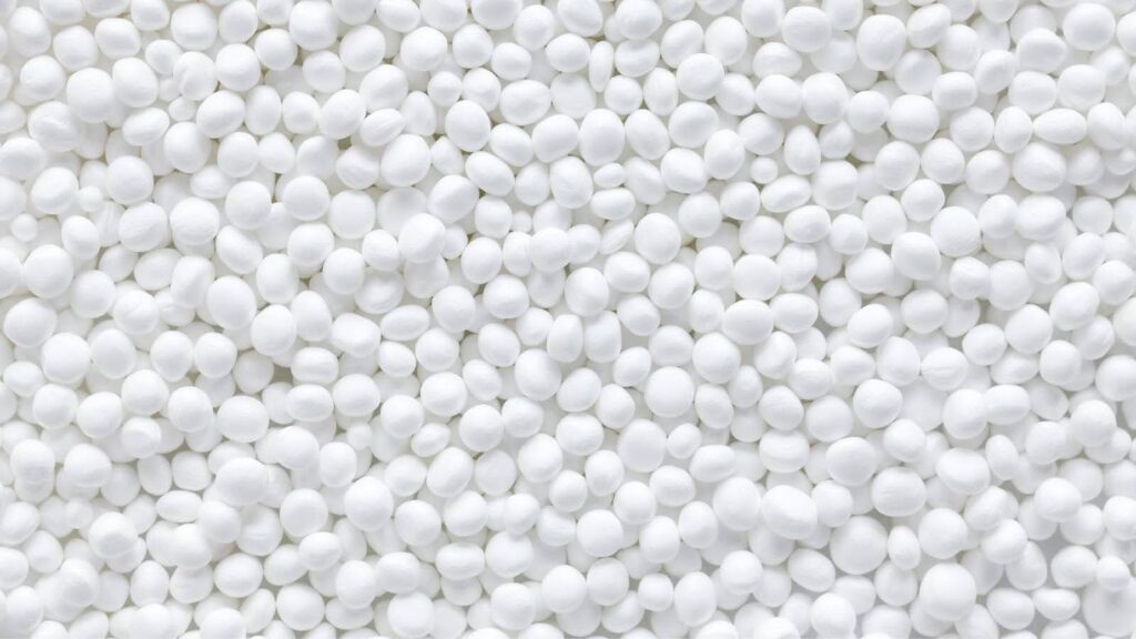 Perlas poliestireno expandido utilizado para la construcción de bloques de EPS para la construcción